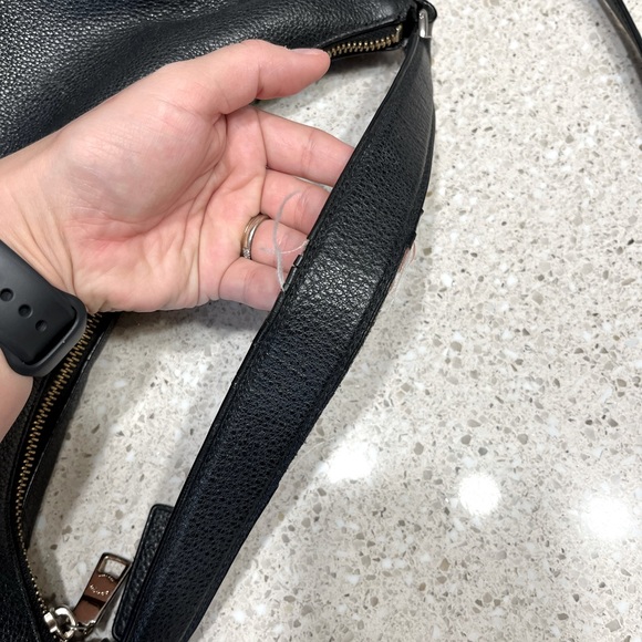 Leather Coach Purse with Hand and Shoulder Strap - Picture 4 of 5